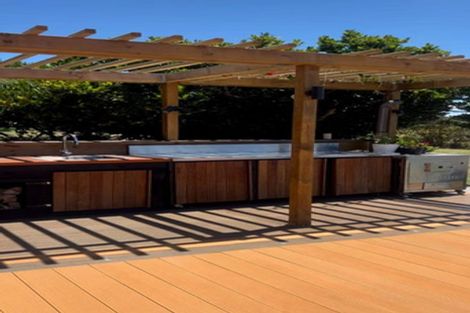 Photo of property in 186 Taylor Road, Waimauku, 0882