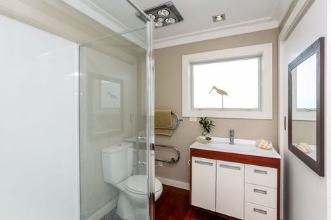 Photo of property in 26 Sackville Street, Fitzroy, New Plymouth, 4312