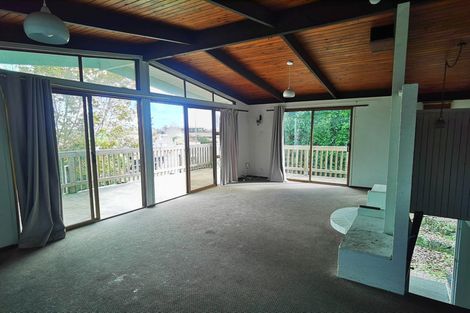 Photo of property in 154 Ti Rakau Drive, Pakuranga, Auckland, 2010