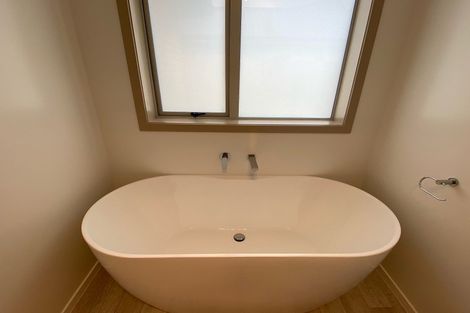 Photo of property in 5 Hourua Lane, Glenview, Hamilton, 3206