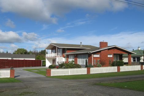 Photo of property in 335 Kimbolton Road, Feilding, 4702