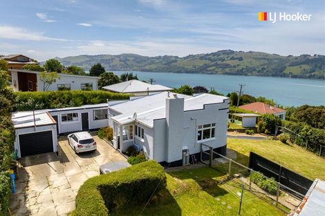 Photo of property in 15 Monowai Road, Ravensbourne, Dunedin, 9022
