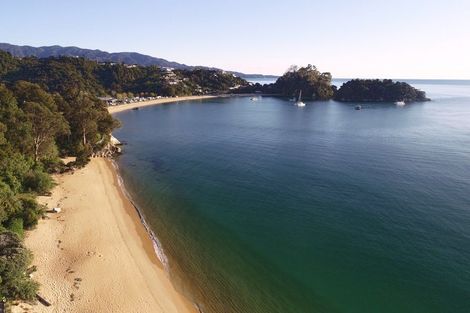 Photo of property in 30 Kotare Place, Kaiteriteri, Motueka, 7197