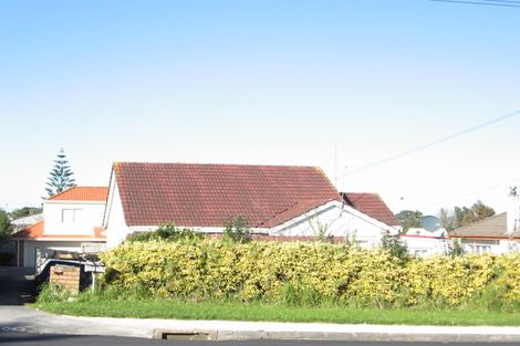 Photo of property in 2/60 Weymouth Road, Manurewa, Auckland, 2102