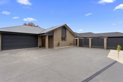 Photo of property in 10 Highfield Lane, Rangiora, 7400