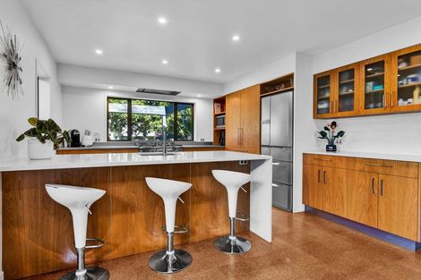 Photo of property in 5-7 Adam Lile Drive, Highlands Park, New Plymouth, 4312