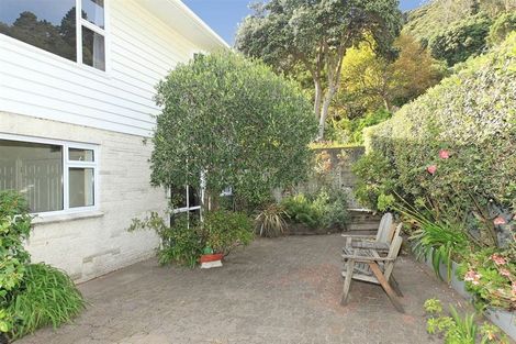 Photo of property in 1a Gill Road, Lowry Bay, Lower Hutt, 5013