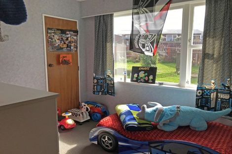 Photo of property in 3 Ries Street, Dannevirke, 4930