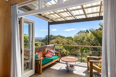 Photo of property in 42 West View Road, Westmere, Auckland, 1022