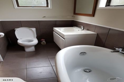 Photo of property in 70a Red Hill Road, Red Hill, Papakura, 2110