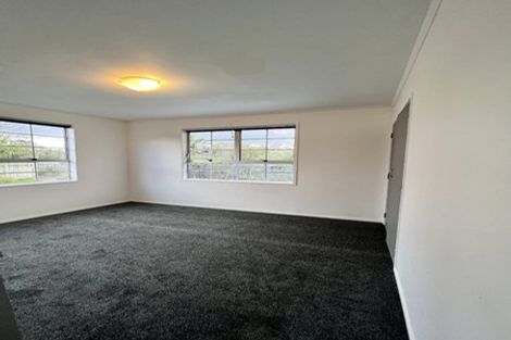 Photo of property in 31 Lyren Place, Half Moon Bay, Auckland, 2012