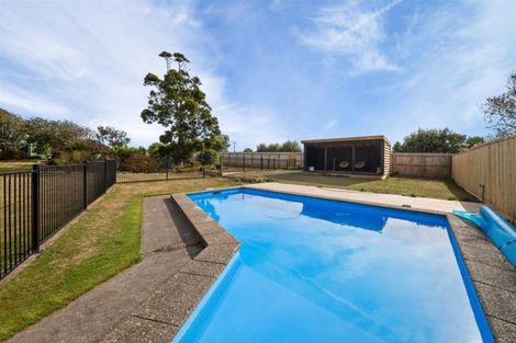 Photo of property in 56 Denby Road, Hawera, 4672