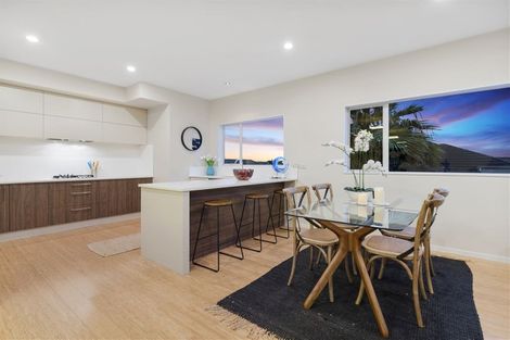 Photo of property in 20 Mulroy Place, Pinehill, Auckland, 0632