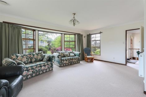 Photo of property in 16 Gwendoline Street, Glenholme, Rotorua, 3010