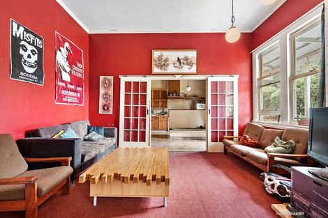 Photo of property in 21a Priscilla Crescent, Mornington, Wellington, 6021