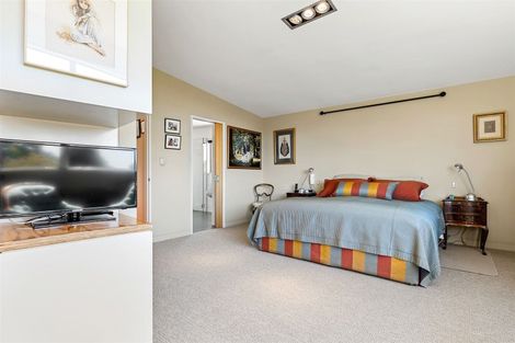 Photo of property in 50 Hamilton Avenue, Ilam, Christchurch, 8041