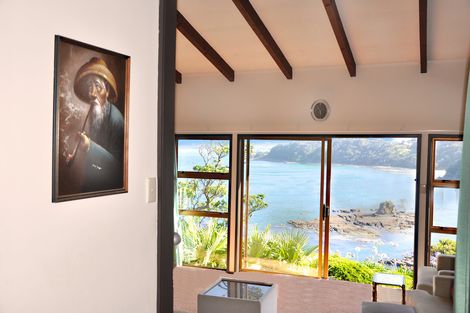 Photo of property in 25 Hillside Crescent, Leigh, 0985