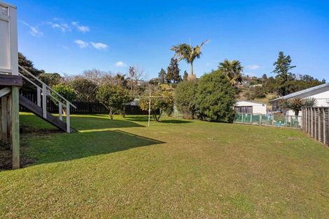 Photo of property in 100 Tobie Place, Whangamata, 3620