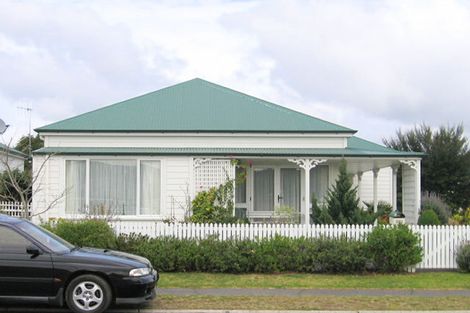 Photo of property in 200 Mayfair Avenue, Whangamata, 3620