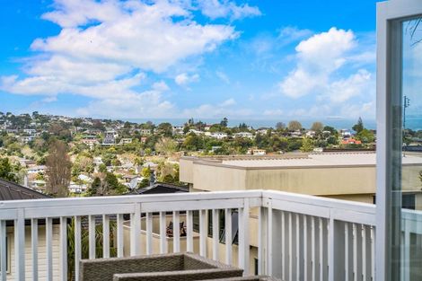 Photo of property in 75 Stanmore Bay Road, Stanmore Bay, Whangaparaoa, 0932