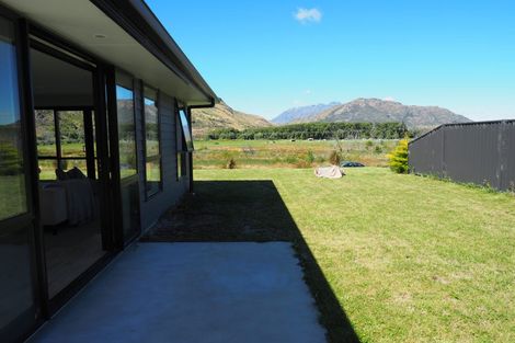 Photo of property in 24 Sandford Terrace, Lower Shotover, Queenstown, 9304