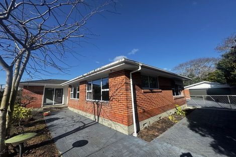 Photo of property in 493 Avonhead Road, Avonhead, Christchurch, 8042