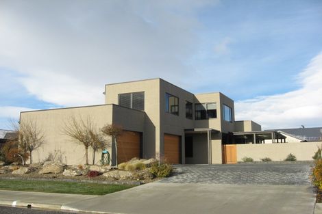 Photo of property in 27 Larch Crescent, Alexandra, 9320