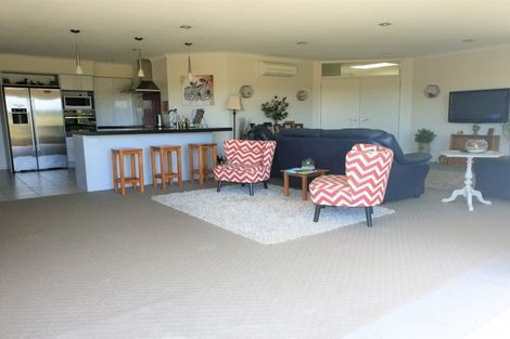 Photo of property in 3a George Street, Dannevirke, 4930