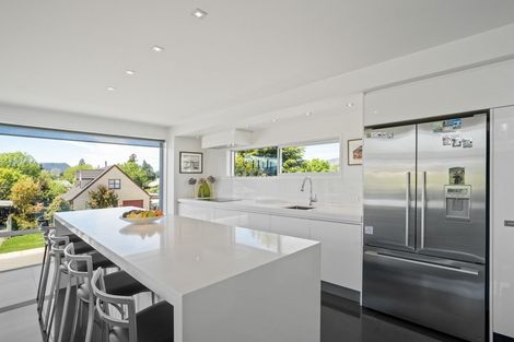 Photo of property in 33 Sargood Drive, Wanaka, 9305