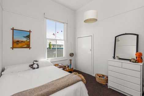 Photo of property in 95 Wellesley Road, Napier South, Napier, 4110