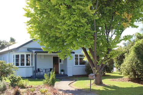 Photo of property in 3 Augustine Street, Waimate, 7924