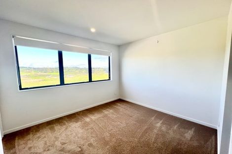 Photo of property in 96 Tarapuka Road, Westgate, Auckland, 0814