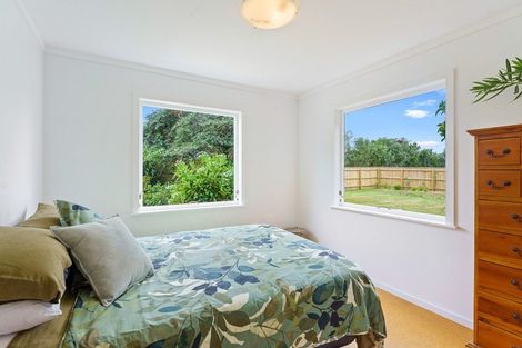 Photo of property in 321 Te Horo Beach Road, Te Horo Beach, Otaki, 5581