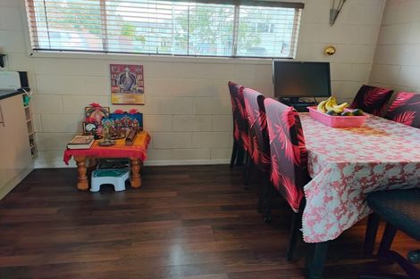 Photo of property in 1/207 Sunnynook Road, Wairau Valley, Auckland, 0627