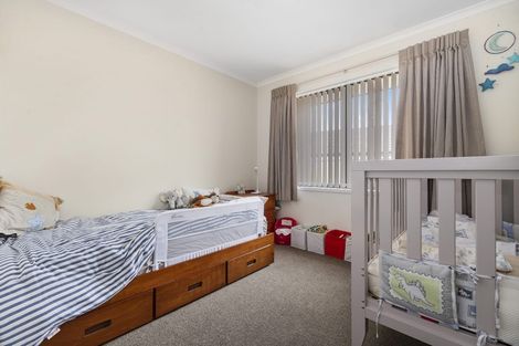 Photo of property in 25 Hamon Place, Pukehangi, Rotorua, 3015