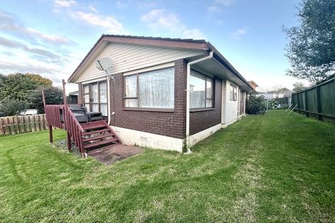 Photo of property in 2/7 Olena Avenue, Sunnyhills, Auckland, 2010
