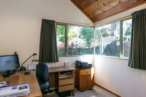 Photo of property in 71 Napier Terrace, Hospital Hill, Napier, 4110