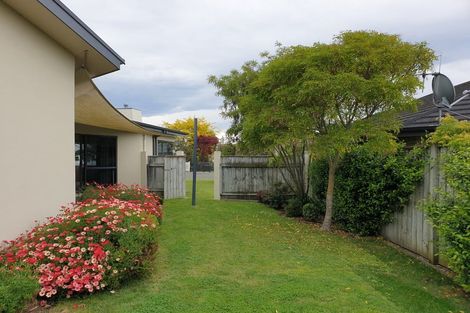 Photo of property in 6 Saint Hill Lane, Havelock North, 4130
