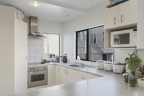 Photo of property in 7/142 Ghuznee Street, Te Aro, Wellington, 6011