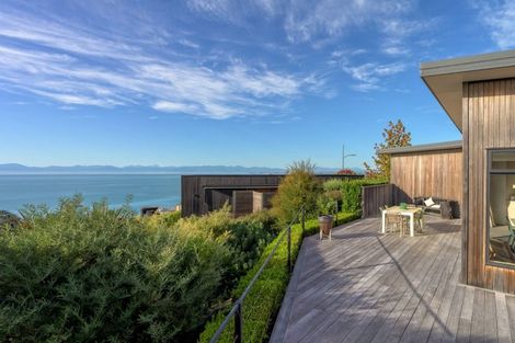 Photo of property in 1 Tarepa Court, Kaiteriteri, Motueka, 7197