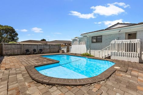 Photo of property in 6 Suwyn Place, Weymouth, Auckland, 2103