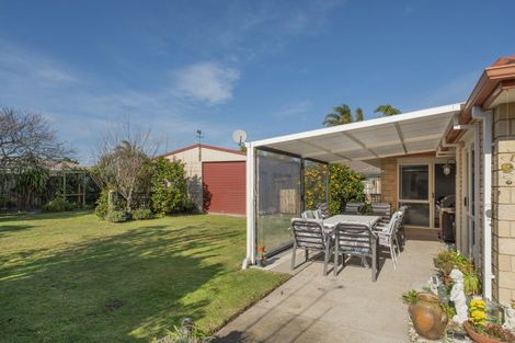 Photo of property in 19 Beachlands Place, Papamoa Beach, Papamoa, 3118