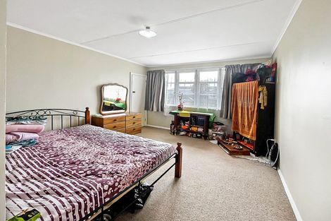 Photo of property in 4 Thames Street, Roslyn, Palmerston North, 4414
