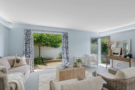 Photo of property in 1/64 Hewitts Road, Merivale, Christchurch, 8014