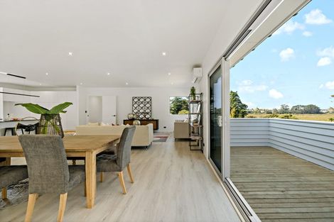 Photo of property in 120a Matipo Road, Te Atatu Peninsula, Auckland, 0610