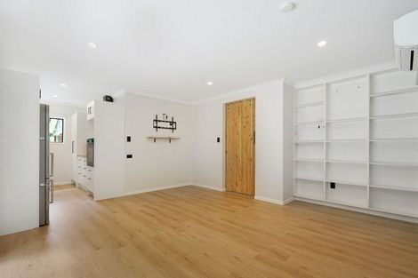 Photo of property in 15a Rosehill Drive, Rosehill, Papakura, 2113