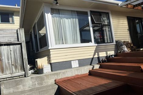 Photo of property in 31 Avenue Road, Foxton, 4814