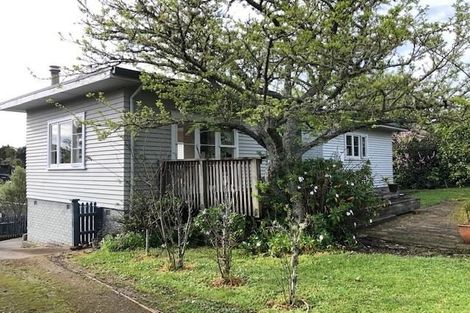 Photo of property in 26a Gazelle Avenue, Beach Haven, Auckland, 0626