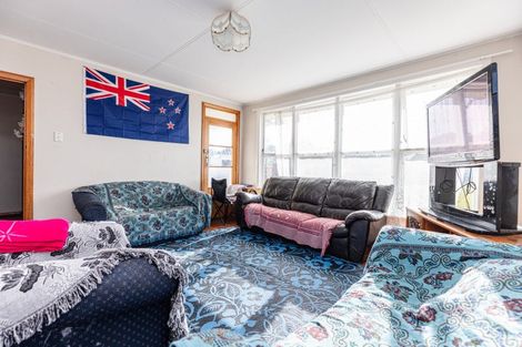 Photo of property in 170 Puriri Street, Castlecliff, Whanganui, 4501