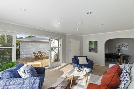 Photo of property in 2 Rex Street, Miramar, Wellington, 6022